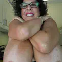 cover-divinebreasts.jpg